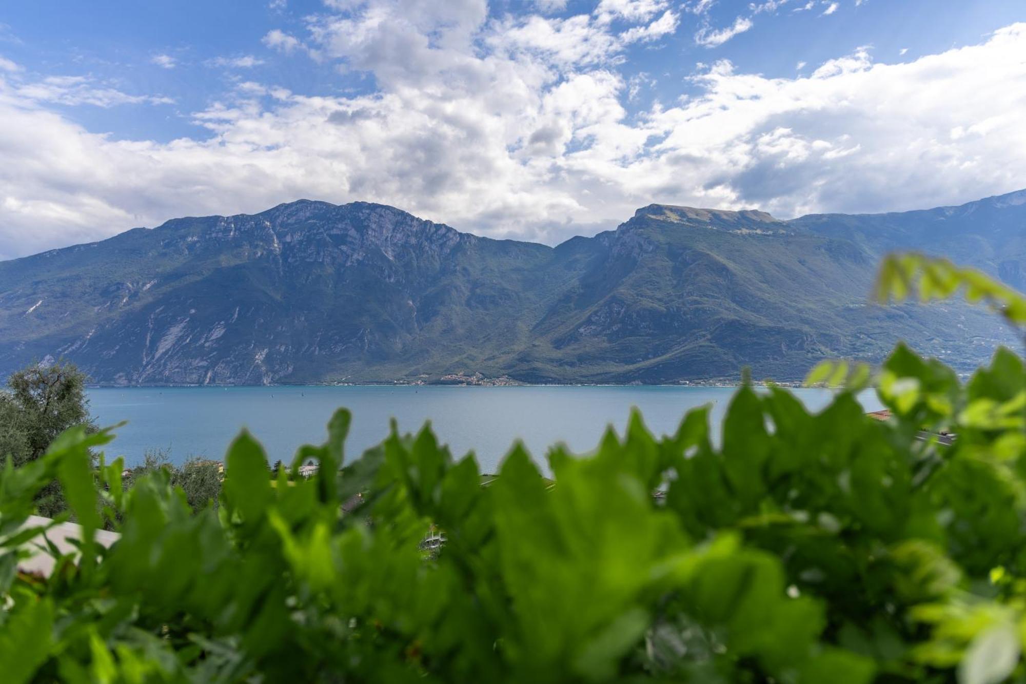 Llac Living Nature Hotel Limone sul Garda Dış mekan fotoğraf